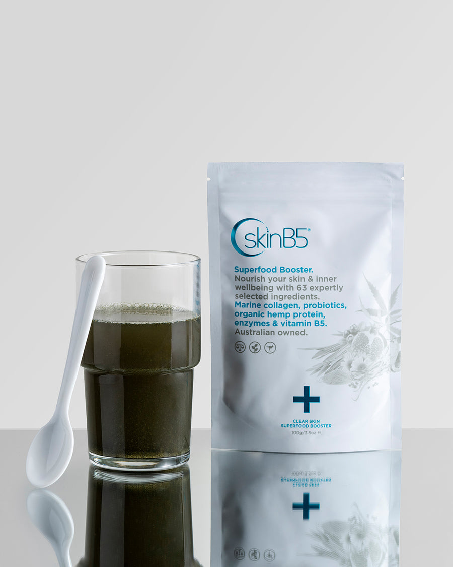 Superfood booster sachets with collagen, vitamins, and greens for clear skin